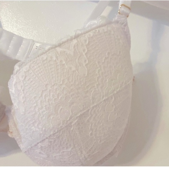 ASOS White Lace Full-Coverage Bra - Picture 4 of 5